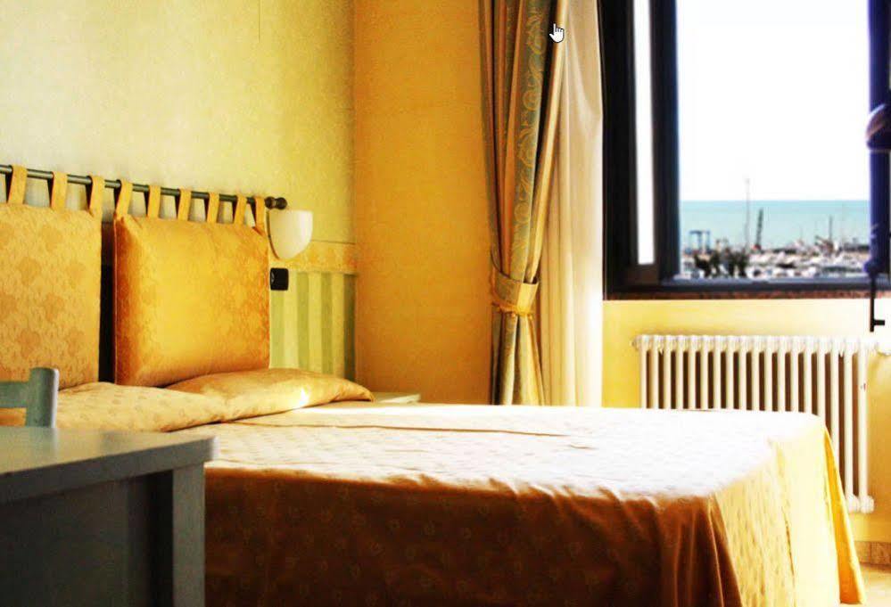 Hotel Beaurivage Senigallia Eksteriør billede